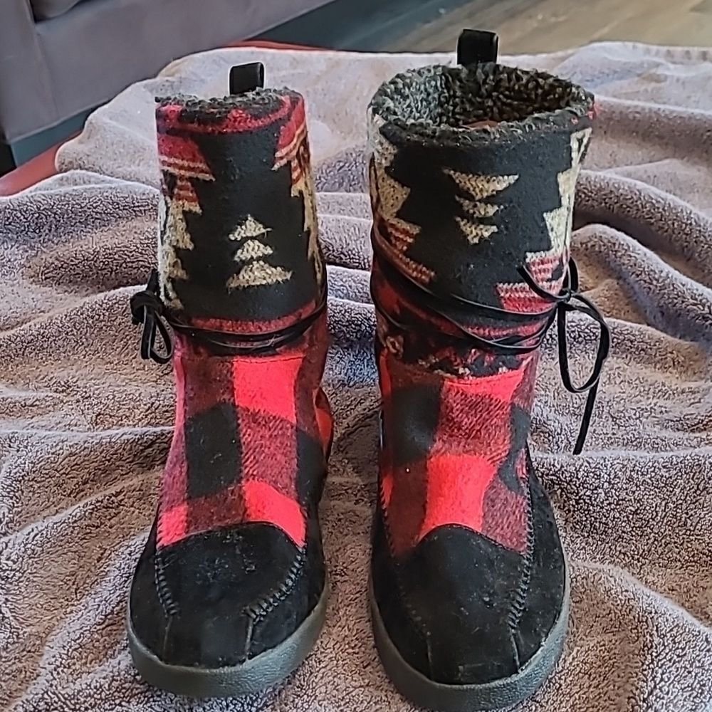 Madden Girl Aztec Boots - Picture 2 of 9